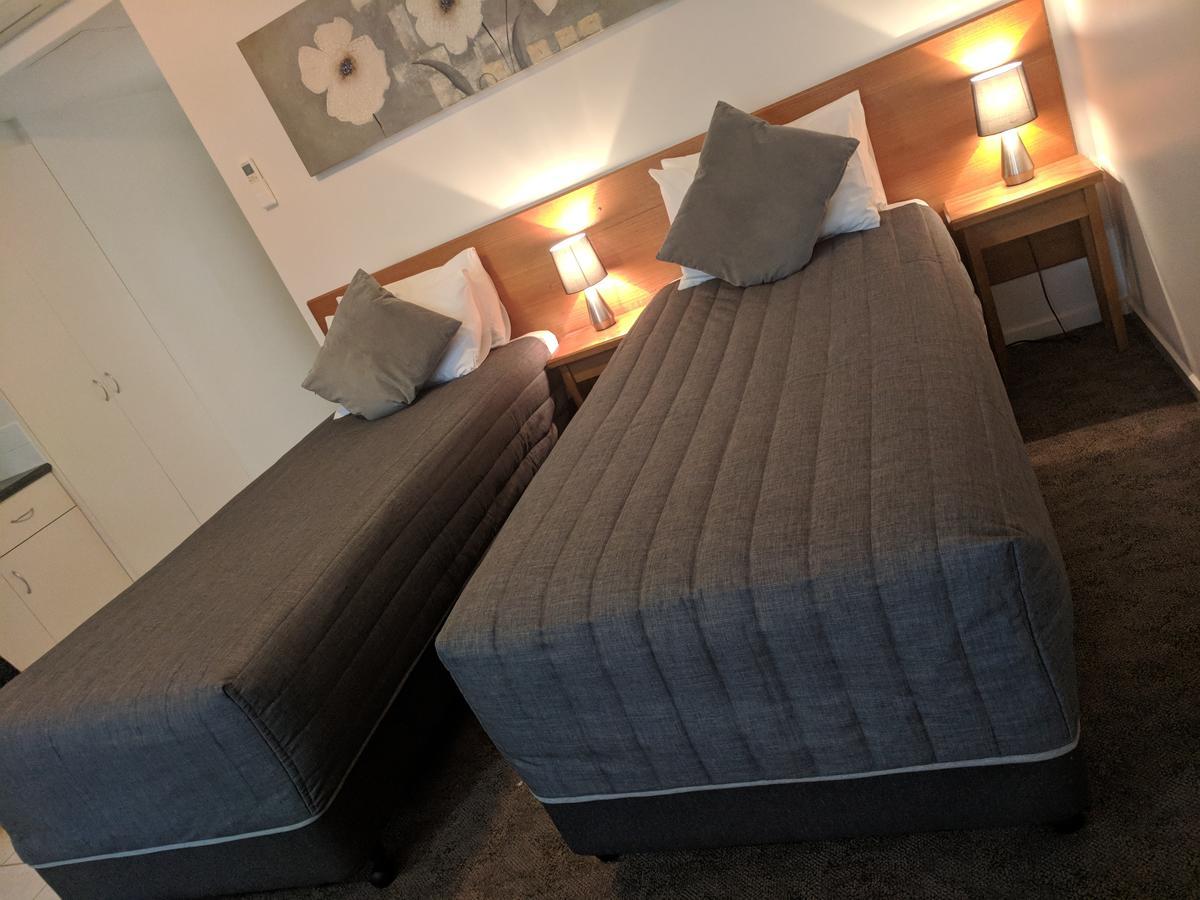 Metung Waters Motel And Apartments Экстерьер фото