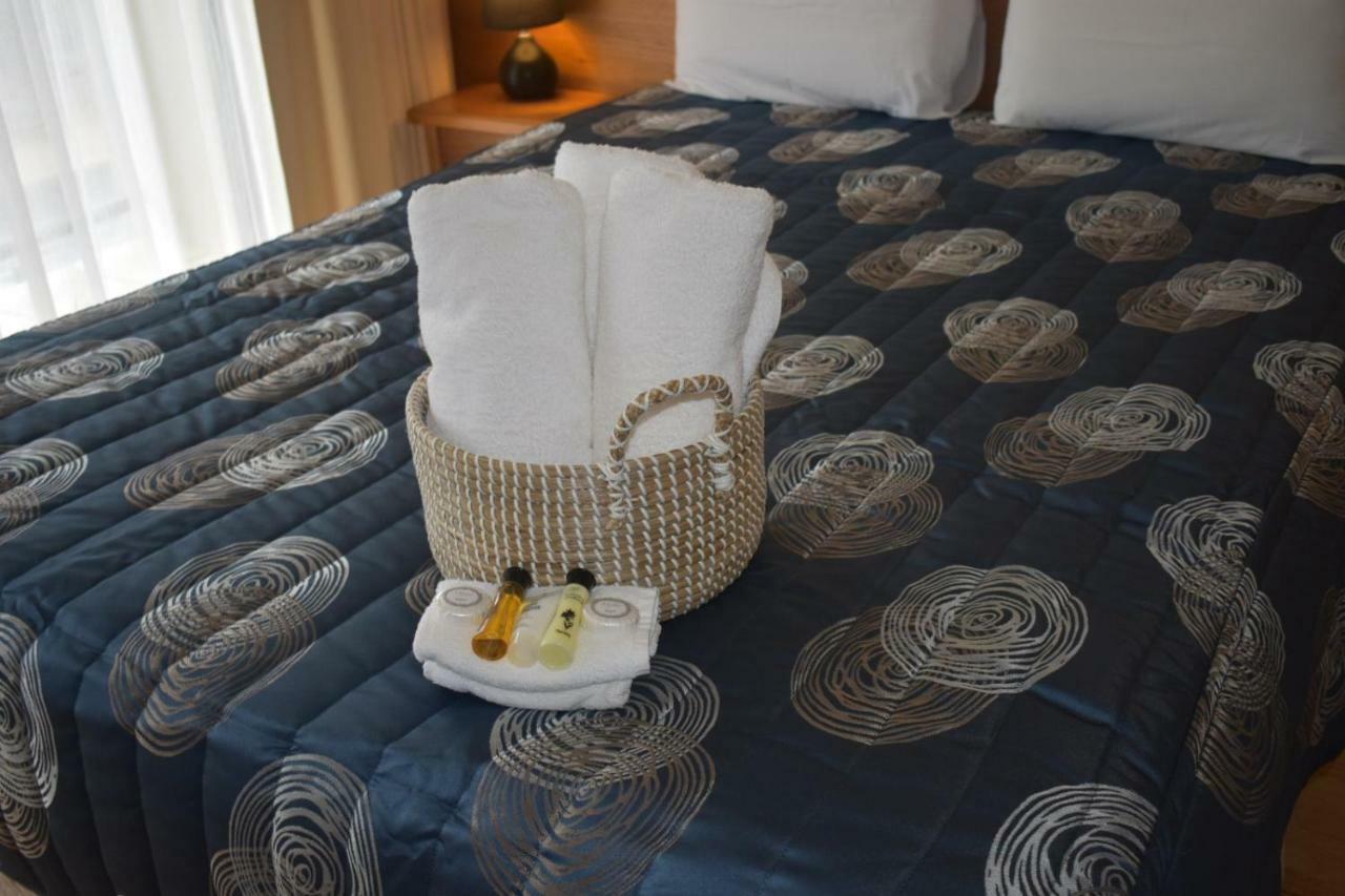 Metung Waters Motel And Apartments Экстерьер фото