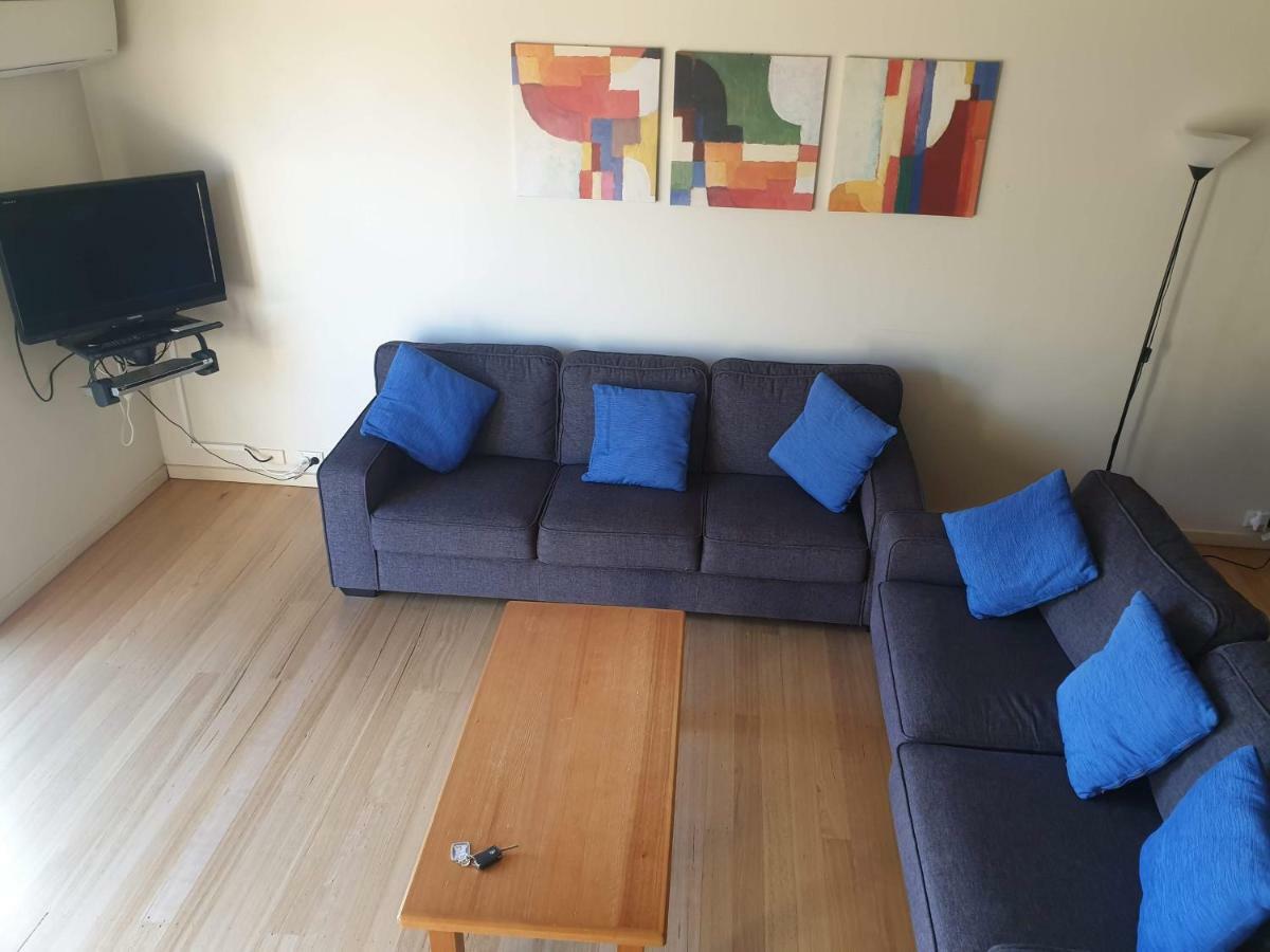Metung Waters Motel And Apartments Экстерьер фото